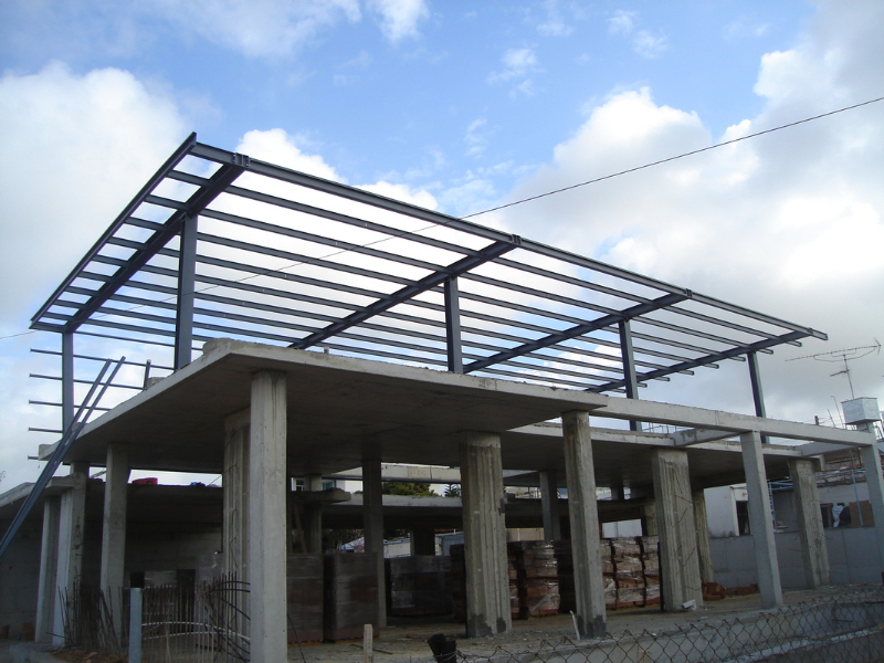 Μεταλλικά επαγγελματικά κτίρια