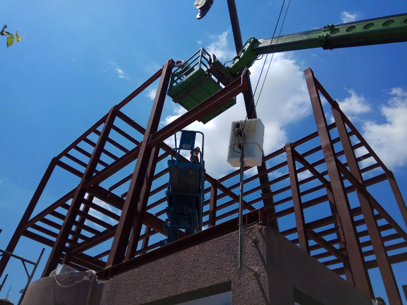 Προσθήκη & Επέκταση Μεταλλικών κατασκευών